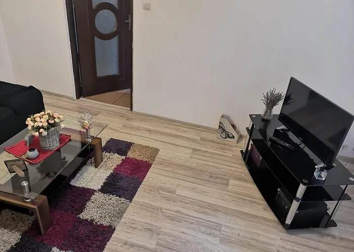 Deea Apartament شقة كرايوفا